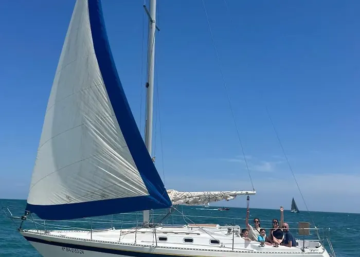 Sailing Experience In Barcelona
